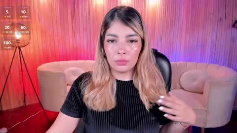 LISA MONROE online show from February 2025 12:41:02 PM