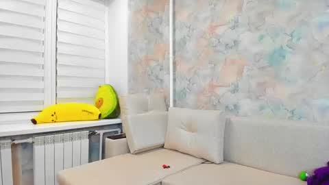 Lisasimsxs online show from December 2024 01:36:02 AM