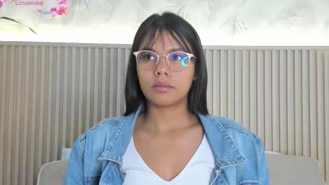 Liss online show from October 2025 11:47:01 AM