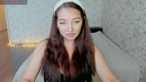 Snapshot of lissa_cristal_ chatting on March 2026 09:23:01 AM lissa_cristal_ online show from March 2026 09:23:01 AM