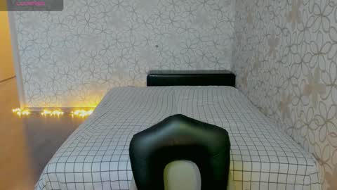 Snapshot of lissa_cristal_ chatting on March 2026 11:38:01 AM lissa_cristal_ online show from March 2026 11:38:01 AM
