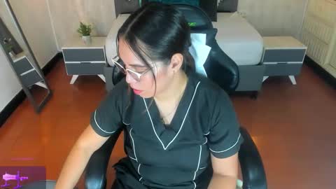 Snapshot of lissa_jhonsoon chatting on November 2025 01:47:01 AM L I S S A online show from November 2025 01:47:01 AM