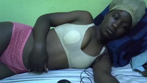 Snapshot of lisssa01 chatting on September 2025 04:11:02 AM lisssa01 online show from September 2025 04:11:02 AM