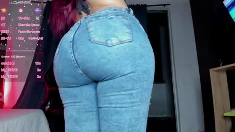 Lissy online show from December 2024 01:22:01 AM