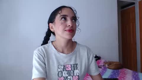 TU ANGELITO online show from November 2025 12:44:01 AM