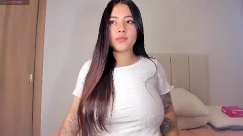 Snapshot of little_caro13 chatting on July 2026 06:32:01 PM Independent model carolina online show from July 2026 06:32:01 PM