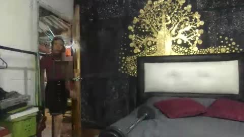 Snapshot of little_devil_diablita90 chatting on May 2026 02:42:02 AM Diablita online show from May 2026 02:42:02 AM