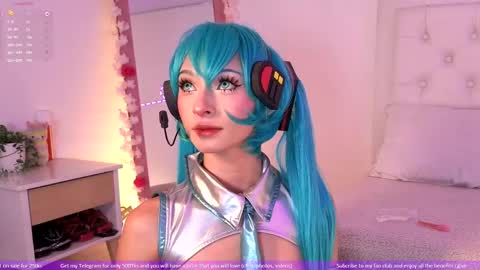 Snapshot of little_kawaiigirl chatting on May 2026 02:19:01 AM LILA online show from May 2026 02:19:01 AM