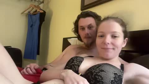 Snapshot of little_kiity_chloe chatting on October 2025 05:10:01 AM Kitty Chloe and Tamer online show from October 2025 05:10:01 AM