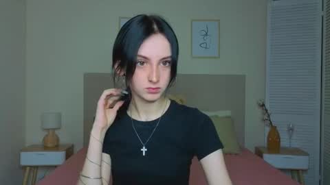 little_mollee online show from October 2025 09:37:01 PM