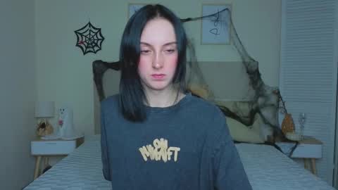 little_mollee online show from October 2025 08:55:02 PM