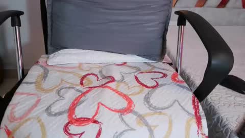 littleaysheel online show from December 2024 06:37:01 PM