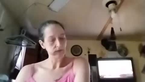 Sady Jayne online show from November 2025 01:33:02 PM