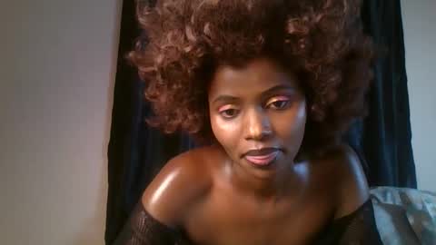 Snapshot of littlebunny2_ chatting on February 2026 05:11:02 PM littlebunny2 online show from February 2026 05:11:02 PM