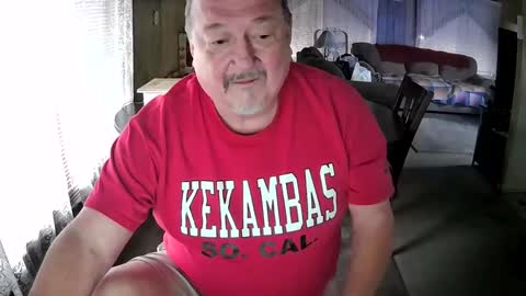 Snapshot of littled83057 chatting on December 2024 07:43:01 PM Littled83057 online show from December 2024 07:43:01 PM