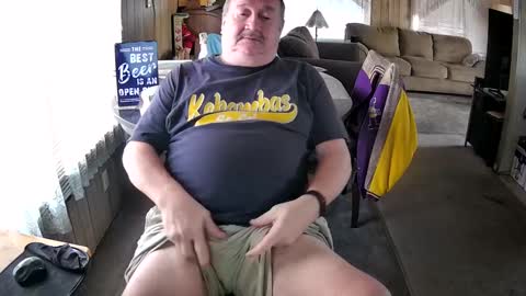 Snapshot of littled83057 chatting on September 2025 07:16:01 PM Littled83057 online show from September 2025 07:16:01 PM