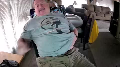 Snapshot of littled83057 chatting on October 2025 05:11:01 PM Littled83057 online show from October 2025 05:11:01 PM