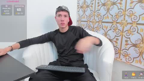 DANNY online show from November 2025 02:54:01 PM