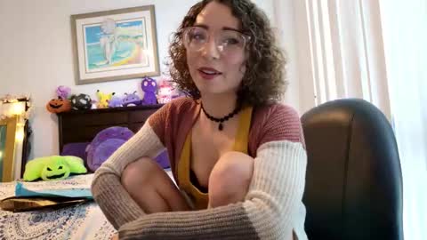 Snapshot of littledeathtrap chatting on November 2025 09:21:02 PM littledeathtrap online show from November 2025 09:21:02 PM