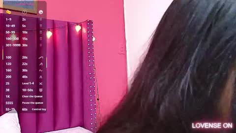 Snapshot of littlee_emilyy_ chatting on February 2025 06:08:02 AM Emily  online show from February 2025 06:08:02 AM