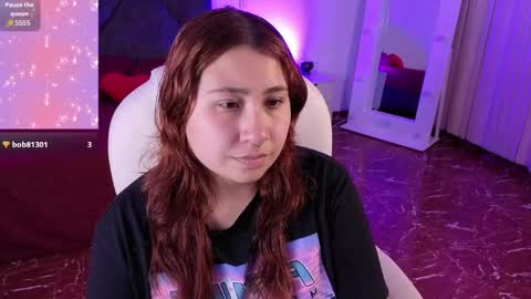 Snapshot of littlee_red chatting on April 2026 08:44:01 PM Angel online show from April 2026 08:44:01 PM