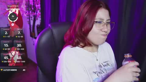 Snapshot of littlee_red chatting on June 2026 08:37:02 PM Angel online show from June 2026 08:37:02 PM