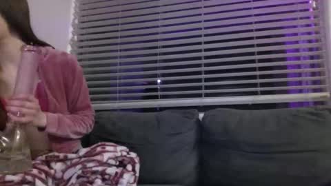 littlelovergirllindz online show from January 2026 02:47:02 AM