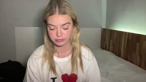 Snapshot of littlemaryjane19 chatting on June 2026 08:12:02 AM Marciabrady online show from June 2026 08:12:02 AM