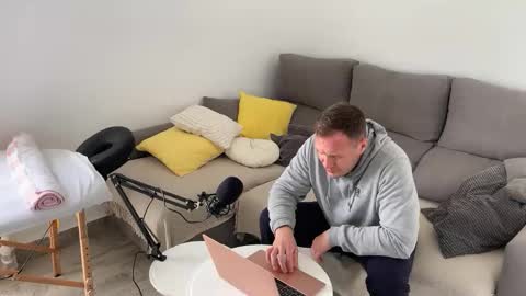 littlemi_bigd online show from January 2026 02:10:01 PM