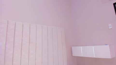 im olivia IG littleolivia01 online show from January 2025 04:08:01 PM