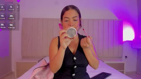 Snapshot of littleoliviia_ chatting on January 2026 01:26:01 PM im olivia IG littleolivia01 online show from January 2026 01:26:01 PM