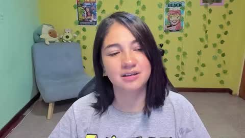 Mia  Wednesday to Sunday 730 am to 1030 am Colombian Hour D online show from November 2025 04:45:02 AM