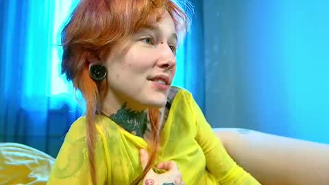 Snapshot of littlespacemouse chatting on February 2025 10:56:02 AM Niki free tg channel with some photos gifs and info about streams online show from February 2025 10:56:02 AM