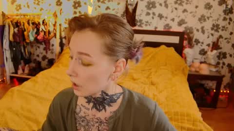 Snapshot of littlespacemouse chatting on September 2025 02:38:02 AM Niki free tg channel with some photos gifs and info about streams online show from September 2025 02:38:02 AM