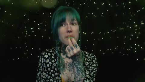 Snapshot of littlespacemouse chatting on November 2025 11:20:02 AM Niki free tg channel with some photos gifs and info about streams online show from November 2025 11:20:02 AM