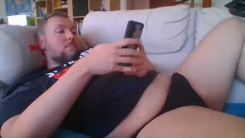 Snapshot of littlesubbear chatting on March 2026 04:06:02 PM littlesubbear online show from March 2026 04:06:02 PM