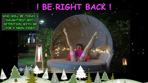 Snapshot of livecleo chatting on December 2024 03:05:02 AM Cleo Patra - online show from December 2024 03:05:02 AM