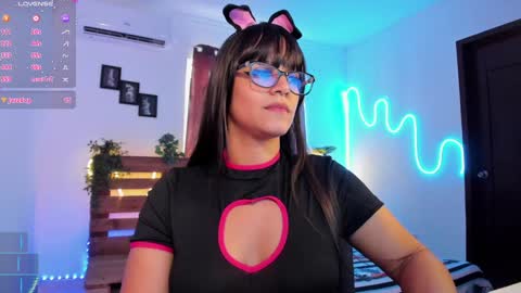 Livfabi  online show from January 2025 07:56:02 PM