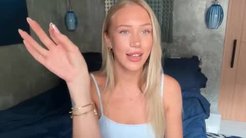 olivia online show from February 2026 03:15:01 AM