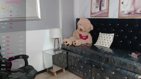 Liz online show from February 2025 03:08:01 AM