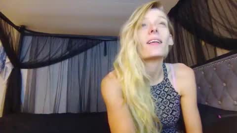 Jay-Liz online show from October 2025 05:21:02 AM