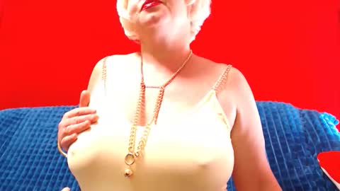 Snapshot of lizabrazzer chatting on May 2026 03:13:02 AM LizaBrazzer online show from May 2026 03:13:02 AM