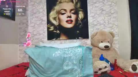 Snapshot of lizbetth360 chatting on October 2025 06:20:02 PM Mariana online show from October 2025 06:20:02 PM