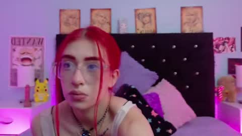 Snapshot of lizz_bela1 chatting on May 2026 12:27:02 AM Lizz online show from May 2026 12:27:02 AM