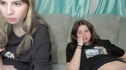 lizzi_muur online show from January 2025 10:22:02 PM