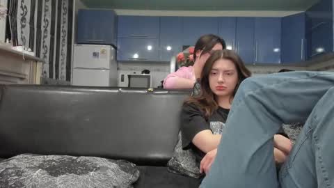 lizzi_muur online show from March 2025 04:13:02 PM