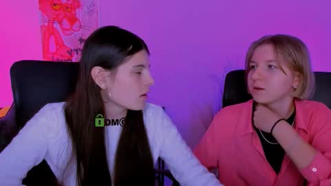 Snapshot of lizzie_boom chatting on December 2025 08:02:02 PM lizzie_boom online show from December 2025 08:02:02 PM