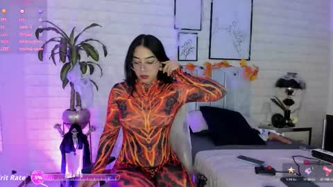  Lizzie  online show from October 2025 12:04:02 PM