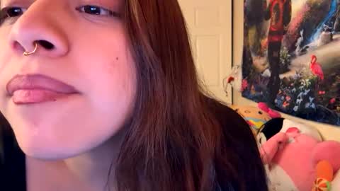 lizzy20066 online show from December 2025 05:45:02 AM