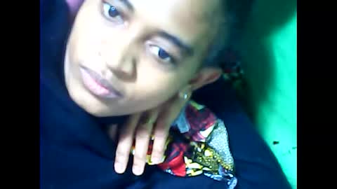 llouisse online show from April 2026 09:01:02 AM